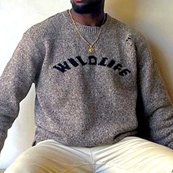 Cozy Sweater with Wildlife NWT - Picture 3 of 7